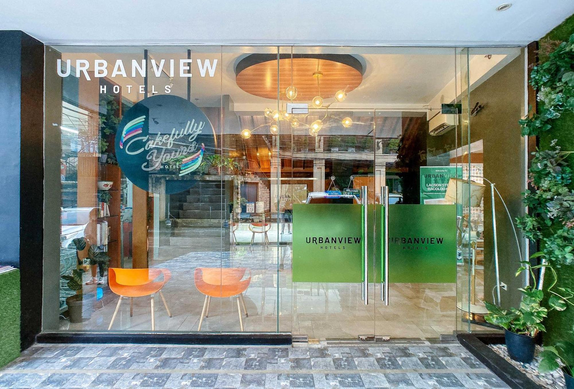 Urbanview At Lacson Street Bacolod City By Reddoorz Buitenkant foto